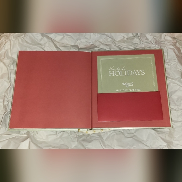 Hallmark Home for the Holidays Book - Picture 4 of 7